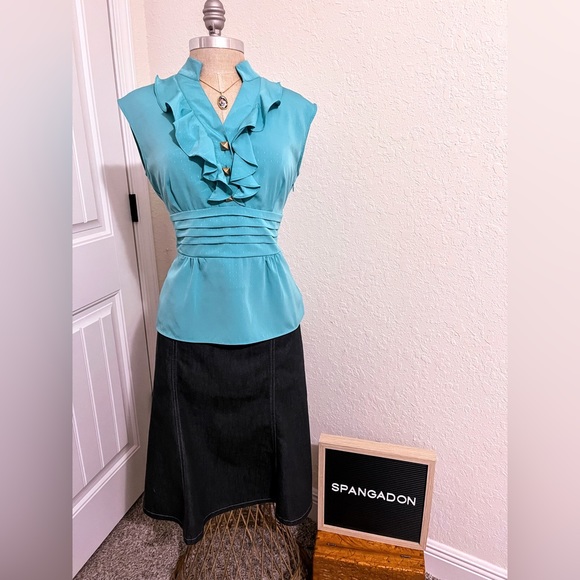 Gianni Binni Sleeveless Ruffled Pleated Business Professional Blouse Size M - Picture 5 of 11